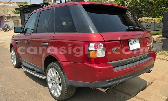 Acheter Occasion Voiture Range Rover Range Rover Rouge à Lomé, Togo Acheter Occasion Voiture Range Rover Range Rover Rouge à Lomé, Togo