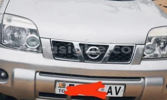Acheter Occasion Voiture Nissan X–Trail Beige à Lomé, Togo Acheter Occasion Voiture Nissan X–Trail Beige à Lomé, Togo