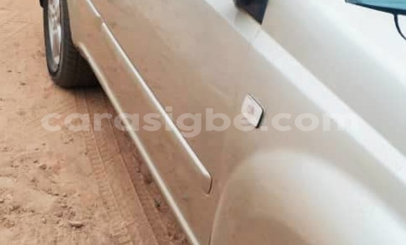 Acheter Occasion Voiture Nissan X–Trail Beige à Lomé, Togo Acheter Occasion Voiture Nissan X–Trail Beige à Lomé, Togo