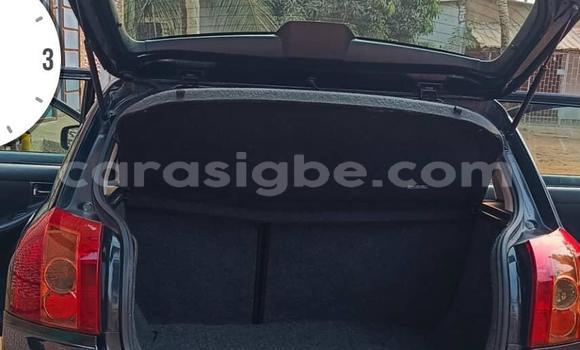 Acheter Occasion Voiture Toyota Corolla Bleu à Lomé, Togo Acheter Occasion Voiture Toyota Corolla Bleu à Lomé, Togo