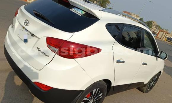 Acheter Occasion Voiture Hyundai Tucson Blanc à Lomé, Togo Acheter Occasion Voiture Hyundai Tucson Blanc à Lomé, Togo