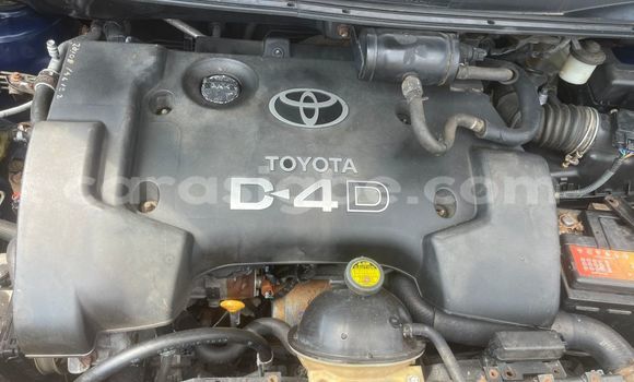 Buy Used Toyota Corolla Verso Blue Car in Lome in Togo Buy Used Toyota Corolla Verso Blue Car in Lome in Togo