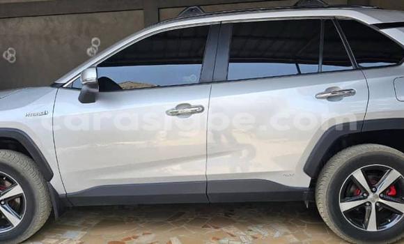 Acheter Occasion Voiture Toyota Corolla Cross Beige à Lomé, Togo Acheter Occasion Voiture Toyota Corolla Cross Beige à Lomé, Togo