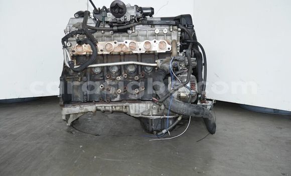 Acheter LEXUS GS300 IS300 à Lomé, Togo Acheter LEXUS GS300 IS300 à Lomé, Togo