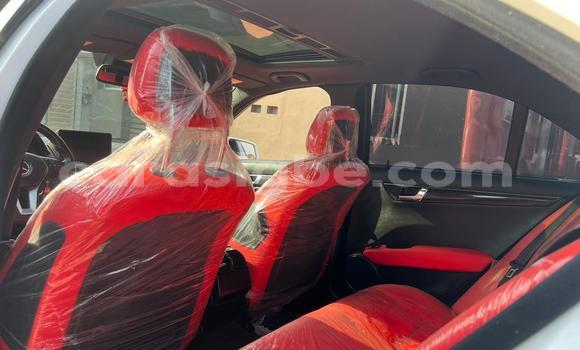 Buy Used Mercedes‒Benz C–Class White Car in Lome in Togo Buy Used Mercedes‒Benz C–Class White Car in Lome in Togo