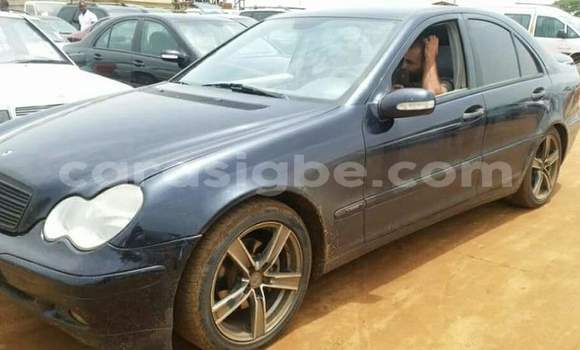 Buy Used Mercedes‒Benz C–Class Black Car in Lome in Togo Buy Used Mercedes‒Benz C–Class Black Car in Lome in Togo