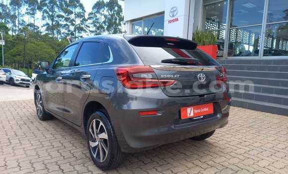 Acheter Occasion Voiture Toyota Starlet Bleu à Lomé, Togo Acheter Occasion Voiture Toyota Starlet Bleu à Lomé, Togo