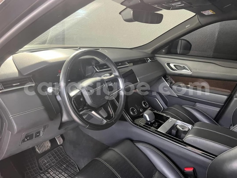 Big with watermark range rover range rover togo lome 9953