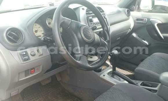 Acheter Occasion Voiture Toyota RAV4 Noir à Lomé, Togo Acheter Occasion Voiture Toyota RAV4 Noir à Lomé, Togo