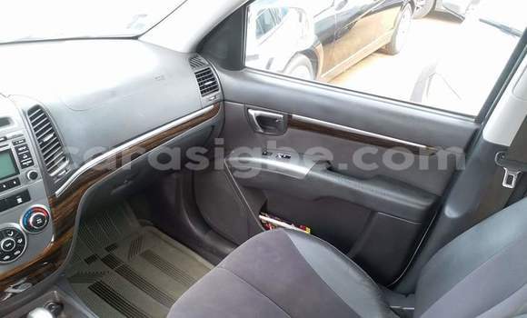 Buy Used Hyundai Santa Fe White Car in Lome in Togo Buy Used Hyundai Santa Fe White Car in Lome in Togo