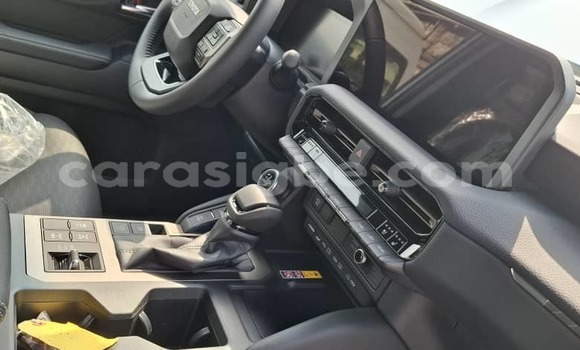 Acheter Neuf Voiture Toyota Prado Bleu à Lomé, Maritime Acheter Neuf Voiture Toyota Prado Bleu à Lomé, Maritime