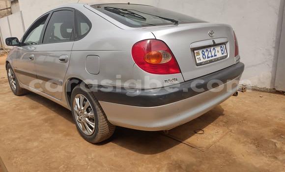 Acheter Occasion Voiture Toyota Avensis Gris à Lomé, Togo Acheter Occasion Voiture Toyota Avensis Gris à Lomé, Togo