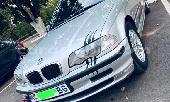 Buy Used BMW E46 Beige Car in Lome in Togo Buy Used BMW E46 Beige Car in Lome in Togo