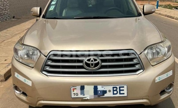 Acheter Occasion Voiture Toyota Highlander Beige à Lomé, Maritime Acheter Occasion Voiture Toyota Highlander Beige à Lomé, Maritime
