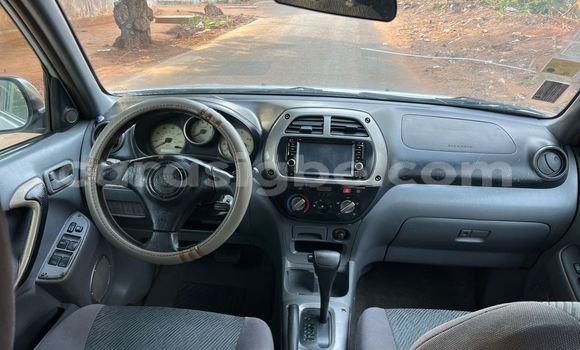 Buy Used Toyota RAV4 Silver Car in Lome in Togo Buy Used Toyota RAV4 Silver Car in Lome in Togo