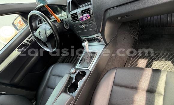 Buy Used Mercedes‒Benz 300–Series Black Car in Lome in Maritime Buy Used Mercedes‒Benz 300–Series Black Car in Lome in Maritime
