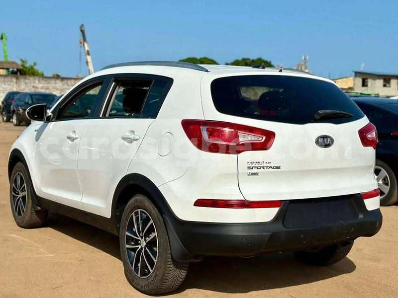 Big with watermark kia sportage togo aneho 10049