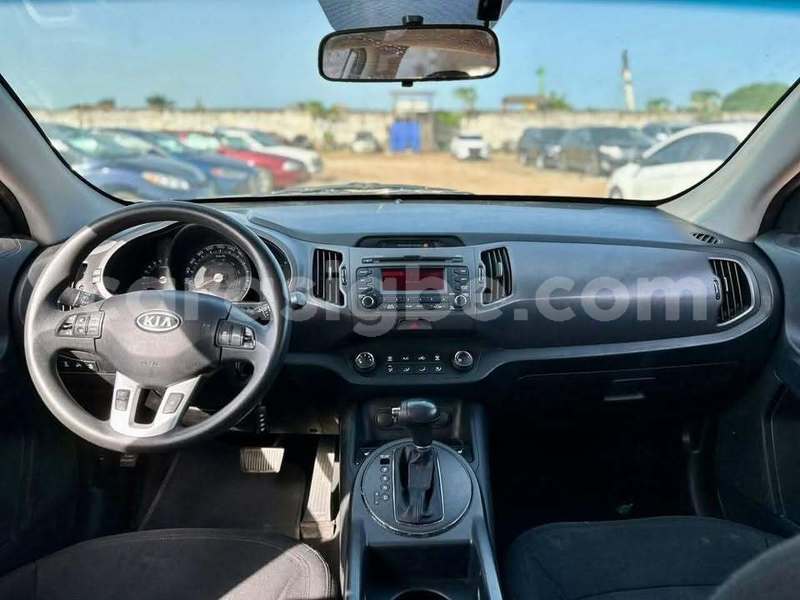 Big with watermark kia sportage togo aneho 10049