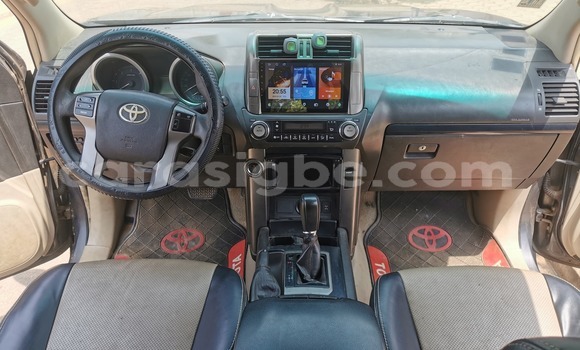 Acheter Occasion Voiture Toyota Land Cruiser Prado Gris à Lomé, Togo Acheter Occasion Voiture Toyota Land Cruiser Prado Gris à Lomé, Togo