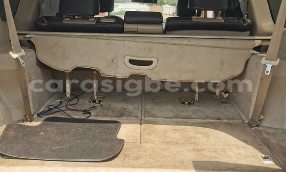 Acheter Occasion Voiture Toyota Land Cruiser Prado Gris à Lomé, Togo Acheter Occasion Voiture Toyota Land Cruiser Prado Gris à Lomé, Togo