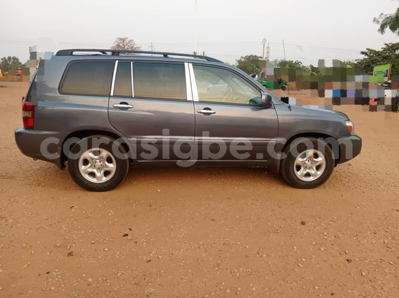 Big with watermark toyota highlander togo lome 10070