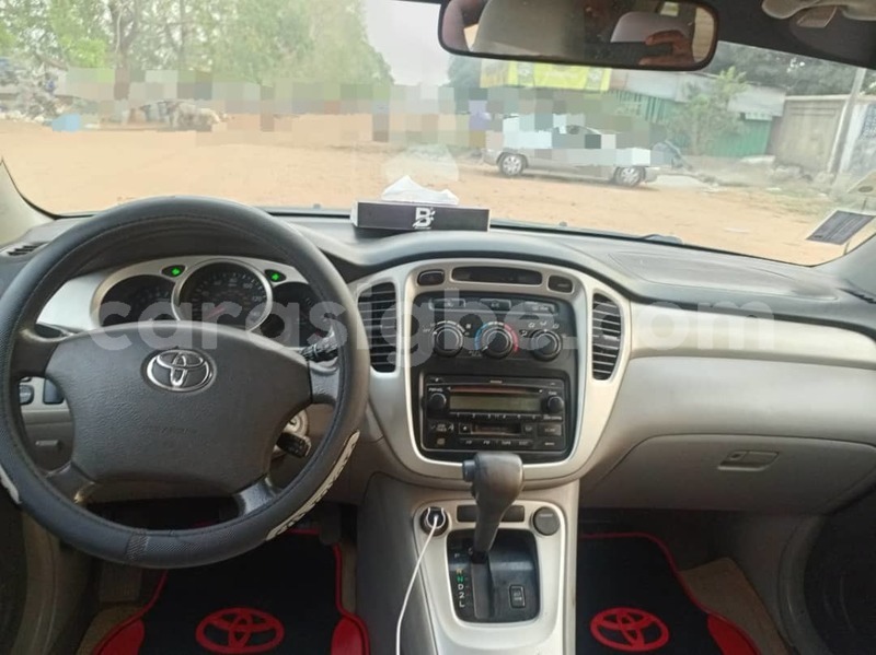 Big with watermark toyota highlander togo lome 10070