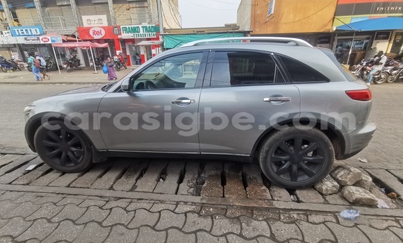 Acheter Occasion Voiture Infiniti FX Gris à Lomé, Togo Acheter Occasion Voiture Infiniti FX Gris à Lomé, Togo
