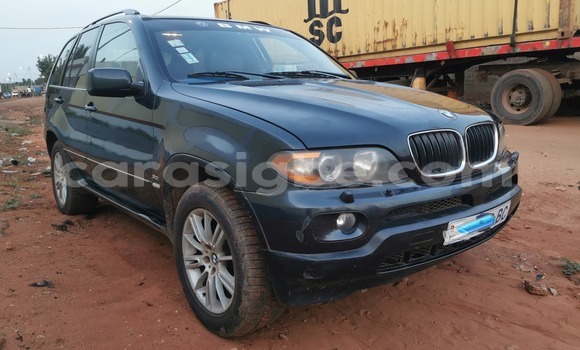 Acheter Occasion Voiture BMW X5 Vert à Lomé, Maritime Acheter Occasion Voiture BMW X5 Vert à Lomé, Maritime
