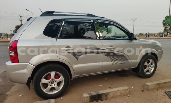 Acheter Occasion Voiture Hyundai Tucson Beige à Lomé, Togo Acheter Occasion Voiture Hyundai Tucson Beige à Lomé, Togo