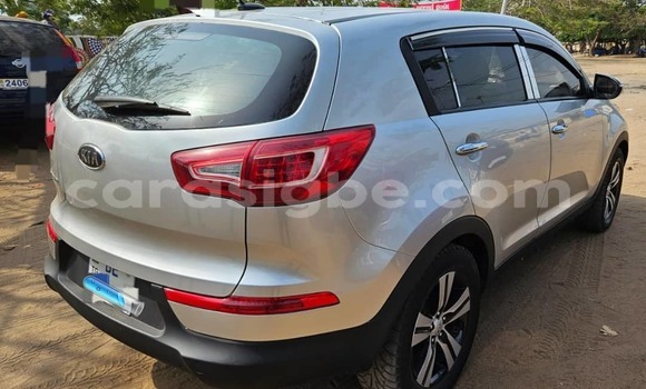 Acheter Occasion Voiture Kia Sportage Beige à Lomé, Togo Acheter Occasion Voiture Kia Sportage Beige à Lomé, Togo