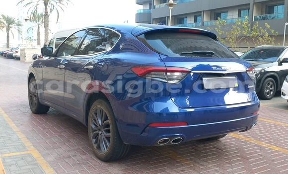 Acheter Occasion Voiture Maserati Levante Bleu à Lomé, Togo Acheter Occasion Voiture Maserati Levante Bleu à Lomé, Togo