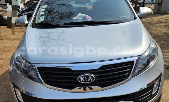 Acheter Occasion Voiture Kia Sportage Gris à Lomé, Togo Acheter Occasion Voiture Kia Sportage Gris à Lomé, Togo