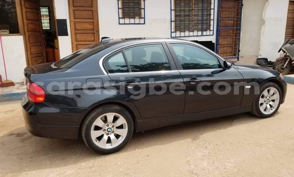 Acheter Occasion Voiture BMW 3-Series Noir à Lomé au Togo Acheter Occasion Voiture BMW 3-Series Noir à Lomé au Togo