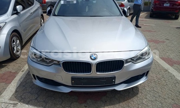Acheter Occasion Voiture BMW 3200 Gris à Lomé, Togo