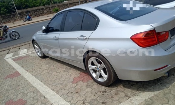 Acheter Occasion Voiture BMW 3200 Gris à Lomé, Togo Acheter Occasion Voiture BMW 3200 Gris à Lomé, Togo