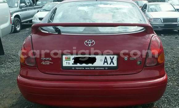 Acheter Occasion Voiture Toyota Corolla Rouge à Lomé, Togo Acheter Occasion Voiture Toyota Corolla Rouge à Lomé, Togo
