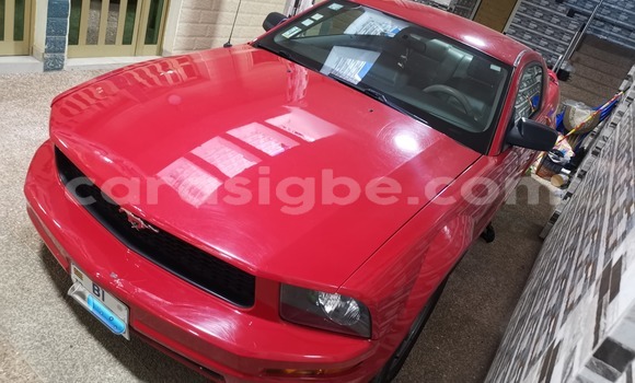 Acheter Occasion Voiture FORD MUSTANG Rouge à Lomé, Togo Acheter Occasion Voiture FORD MUSTANG Rouge à Lomé, Togo