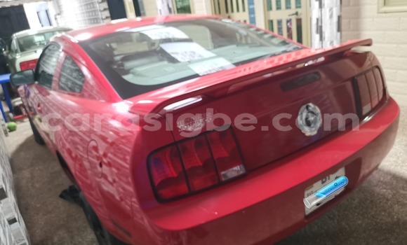Acheter Occasion Voiture FORD MUSTANG Rouge à Lomé, Togo Acheter Occasion Voiture FORD MUSTANG Rouge à Lomé, Togo