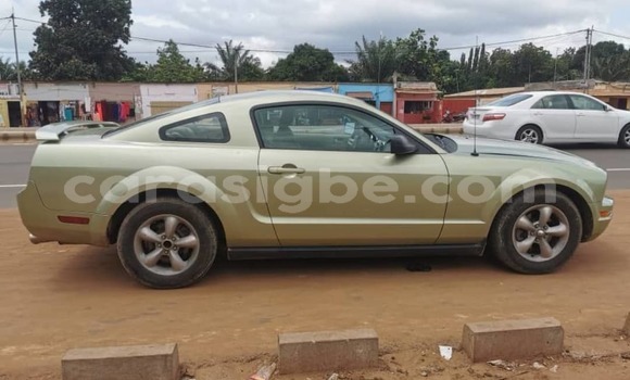 Acheter Occasion Voiture FORD MUSTANG Vert à Lomé, Togo Acheter Occasion Voiture FORD MUSTANG Vert à Lomé, Togo