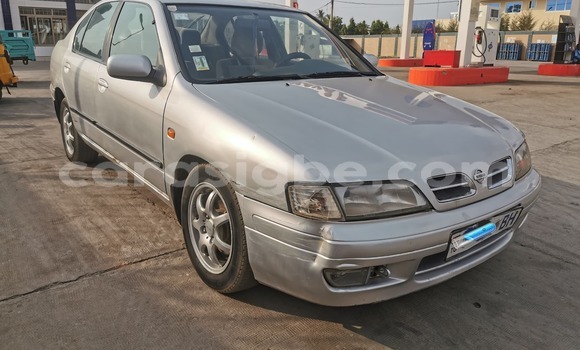 Acheter Occasion Voiture Nissan Primera Gris à Lomé, Togo Acheter Occasion Voiture Nissan Primera Gris à Lomé, Togo