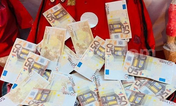 Acheter Occasion Voiture AC Ace Noir à Lomé, Maritime Acheter Occasion Voiture AC Ace Noir à Lomé, Maritime