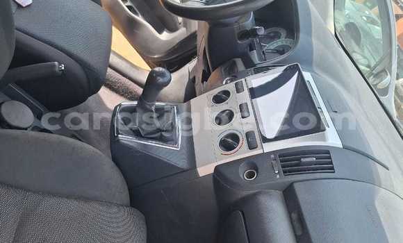 Buy Used Toyota Corolla Verso Silver Car in Lome in Togo Buy Used Toyota Corolla Verso Silver Car in Lome in Togo