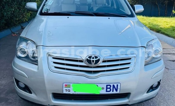 Buy Used Toyota Avensis Silver Car in Lome in Togo Buy Used Toyota Avensis Silver Car in Lome in Togo