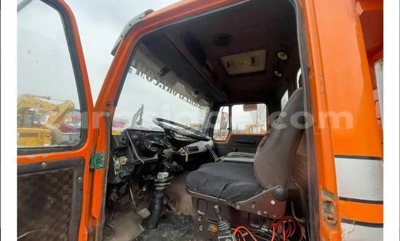 Acheter Occasion Utilitaire Mercedes‒Benz Sprinter Autre à Lomé, Maritime Acheter Occasion Utilitaire Mercedes‒Benz Sprinter Autre à Lomé, Maritime