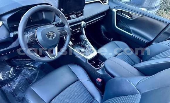 Acheter Occasion Voiture Toyota RAV4 Blanc à Lomé, Maritime Acheter Occasion Voiture Toyota RAV4 Blanc à Lomé, Maritime