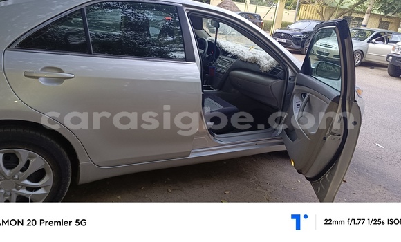 Acheter Occasion Voiture Toyota Camry Gris à Lomé, Maritime Acheter Occasion Voiture Toyota Camry Gris à Lomé, Maritime