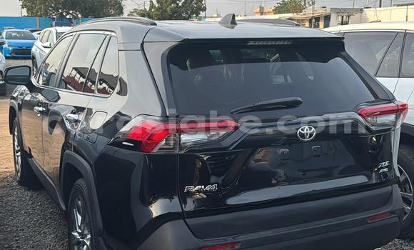 Acheter Occasion Voiture Toyota RAV4 Noir à Lomé, Togo Acheter Occasion Voiture Toyota RAV4 Noir à Lomé, Togo