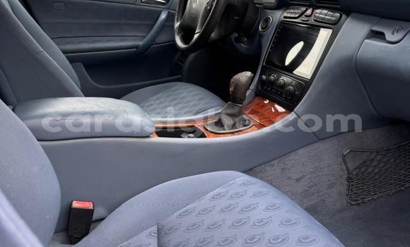 Buy Used Mercedes-Benz C-Classe Silver Car in Lome in Togo Buy Used Mercedes-Benz C-Classe Silver Car in Lome in Togo
