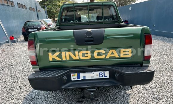 Buy Used Nissan Navara Green Car in Lome in Maritime Buy Used Nissan Navara Green Car in Lome in Maritime