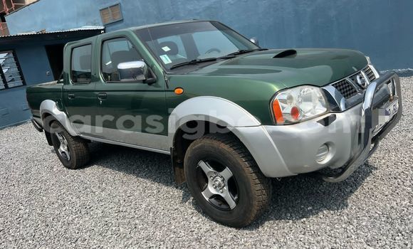 Buy Used Nissan Navara Green Car in Lome in Maritime Buy Used Nissan Navara Green Car in Lome in Maritime